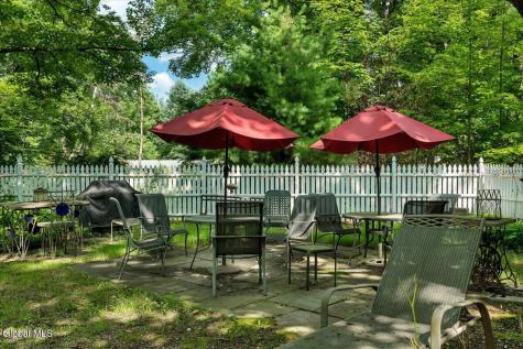 18 Gaffney Lane Kinderhook NY 12106