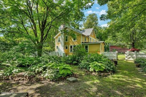18 Gaffney Lane Kinderhook NY 12106