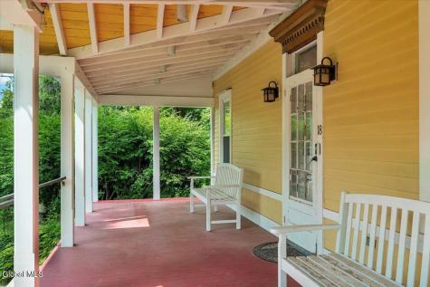 18 Gaffney Lane Kinderhook NY 12106