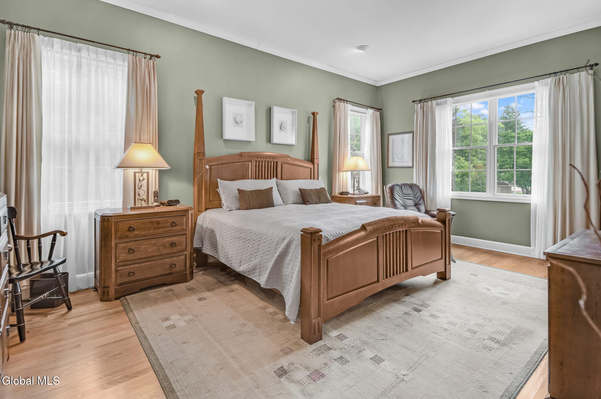 22 Hilander Drive Loudonville NY 12211
