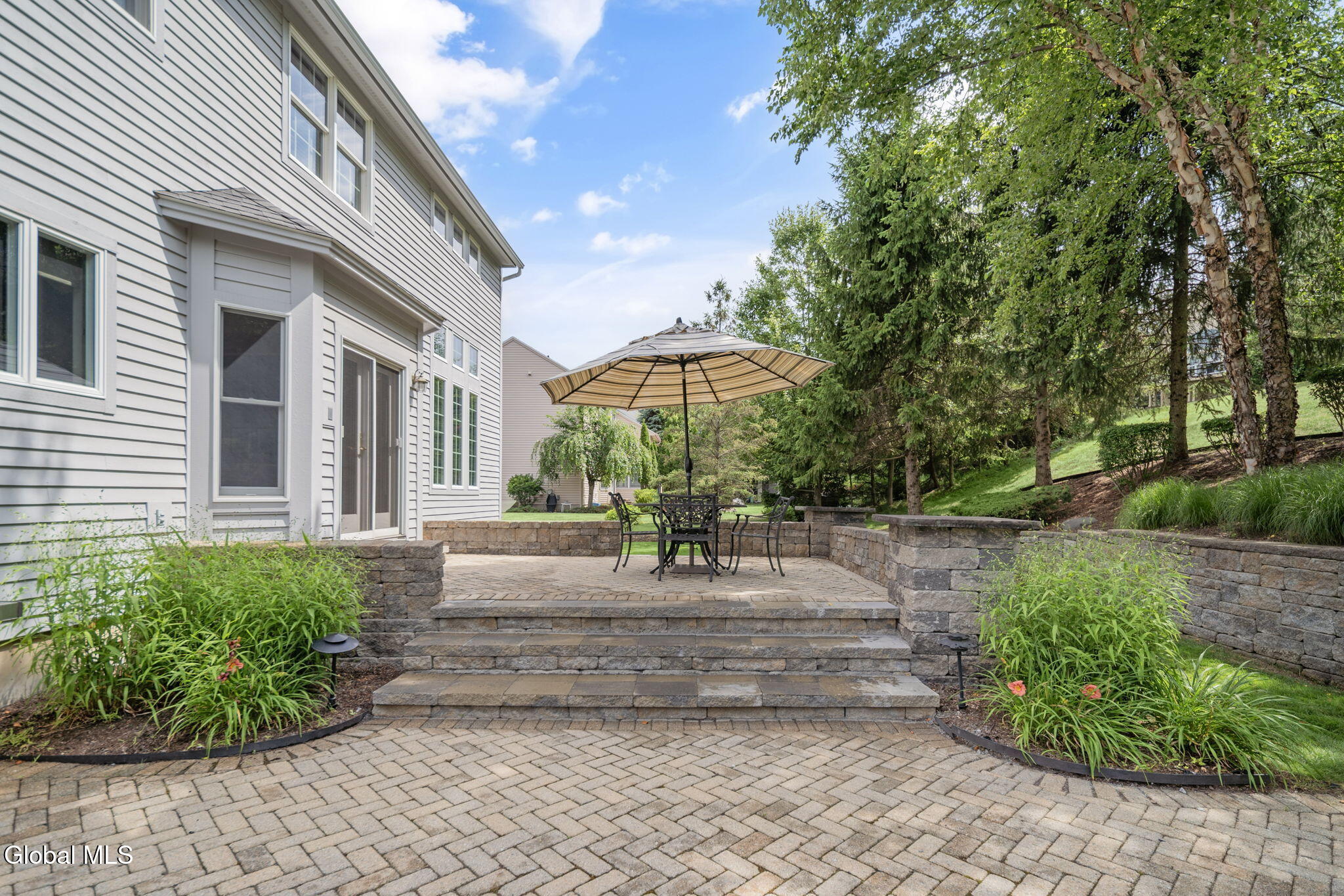 22 Hilander Drive Loudonville NY 12211