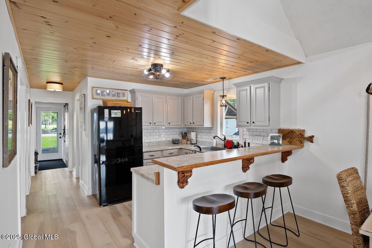 8 Riley Cove Road Malta NY 12020