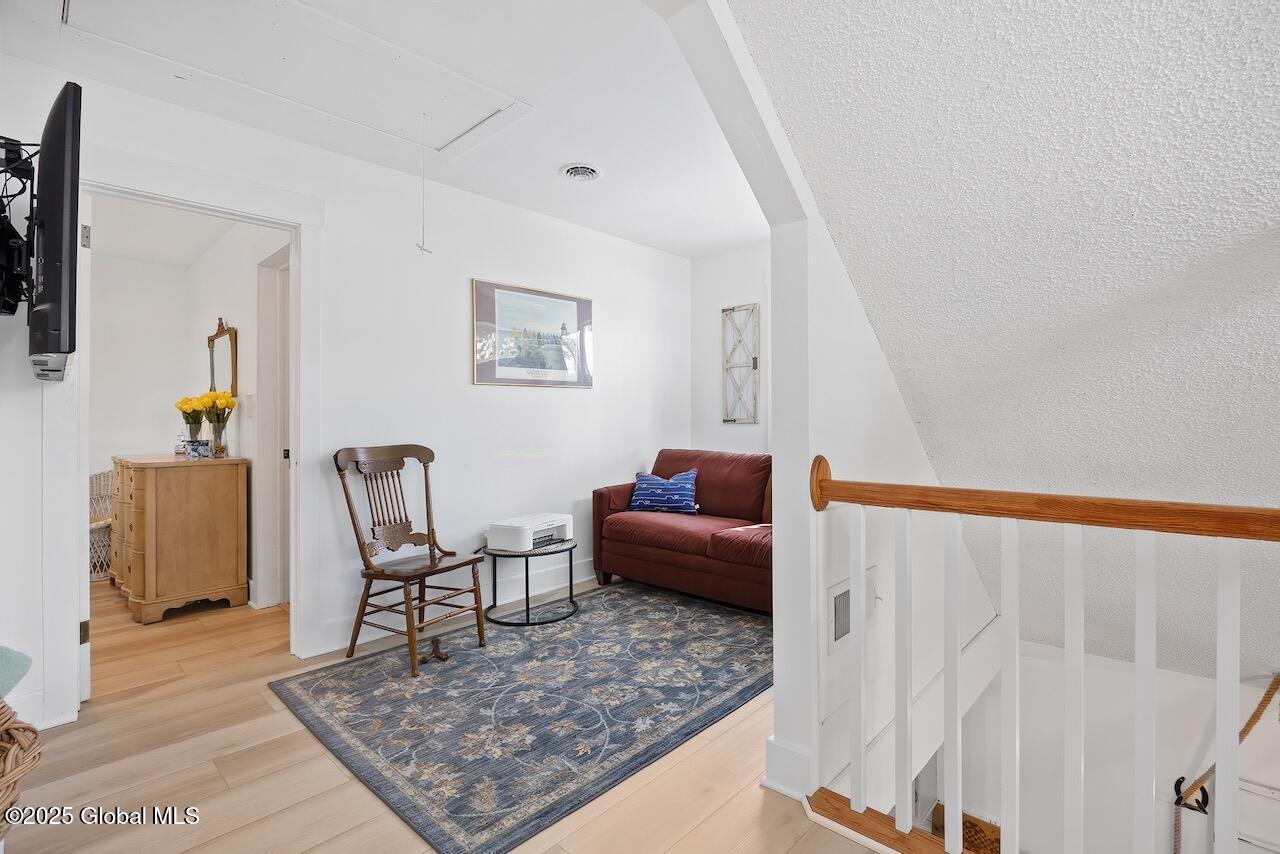 8 Riley Cove Road Malta NY 12020