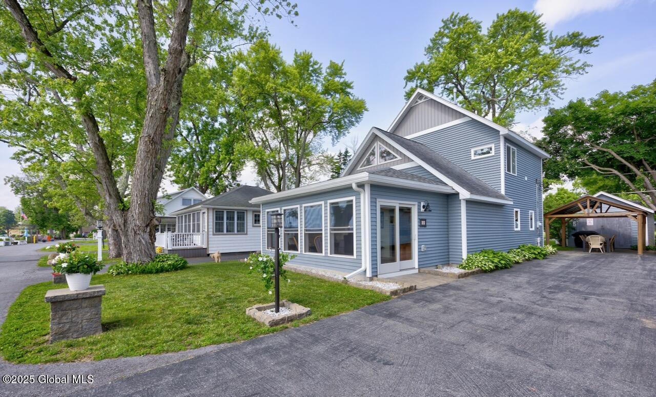 8 Riley Cove Road Malta NY 12020