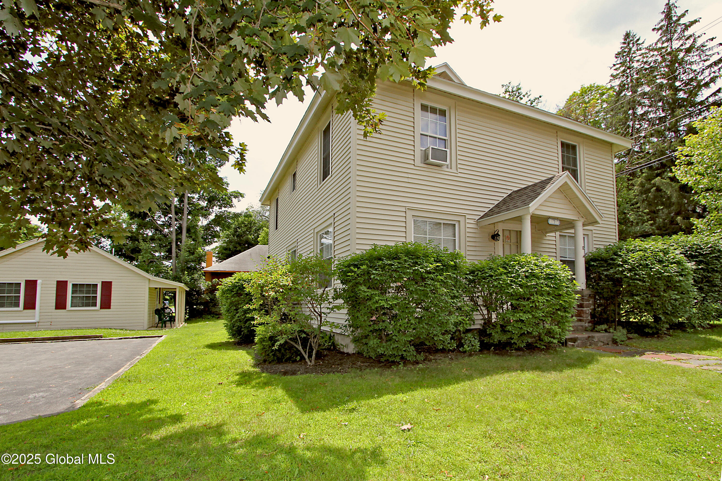 17 Mohican Street Lake George NY 12845