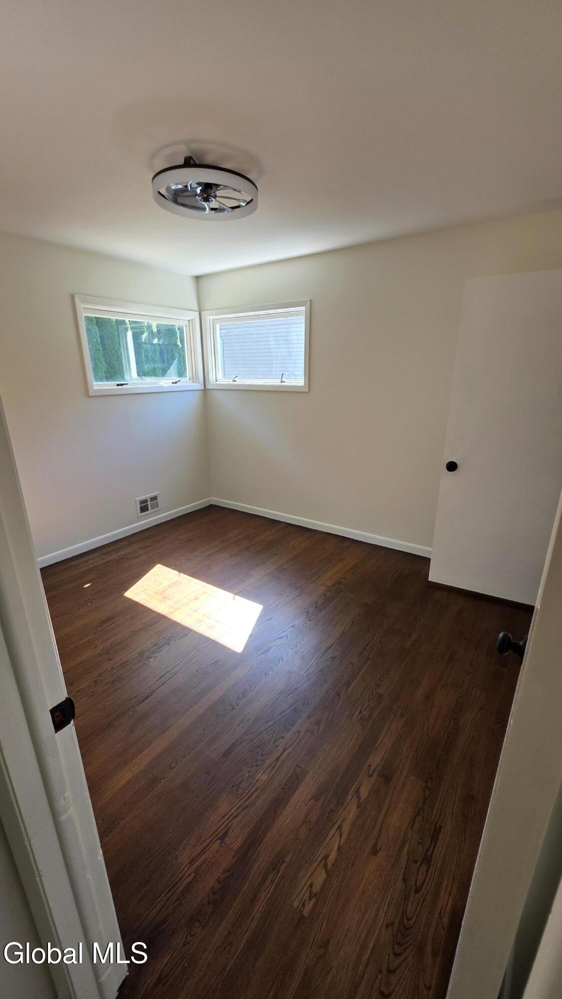72 Cordell Road Schenectady NY 12304