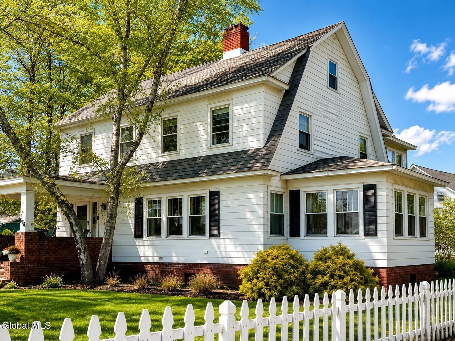 634 Glen Street Queensbury NY 12804