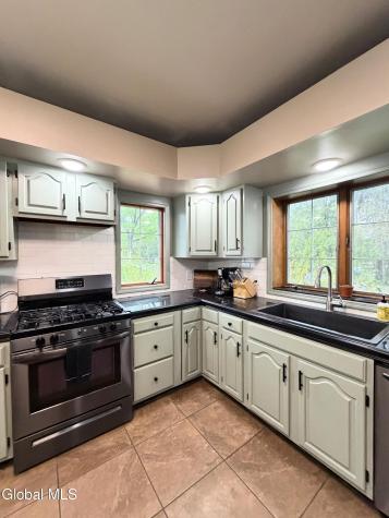 634 Glen Street Queensbury NY 12804
