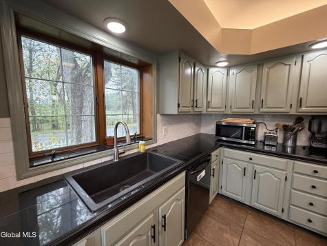 634 Glen Street Queensbury NY 12804