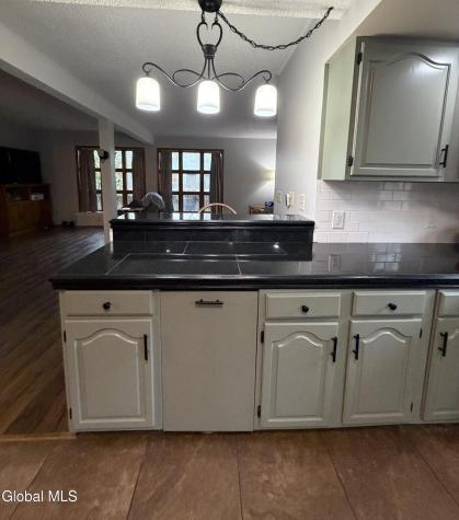 634 Glen Street Queensbury NY 12804