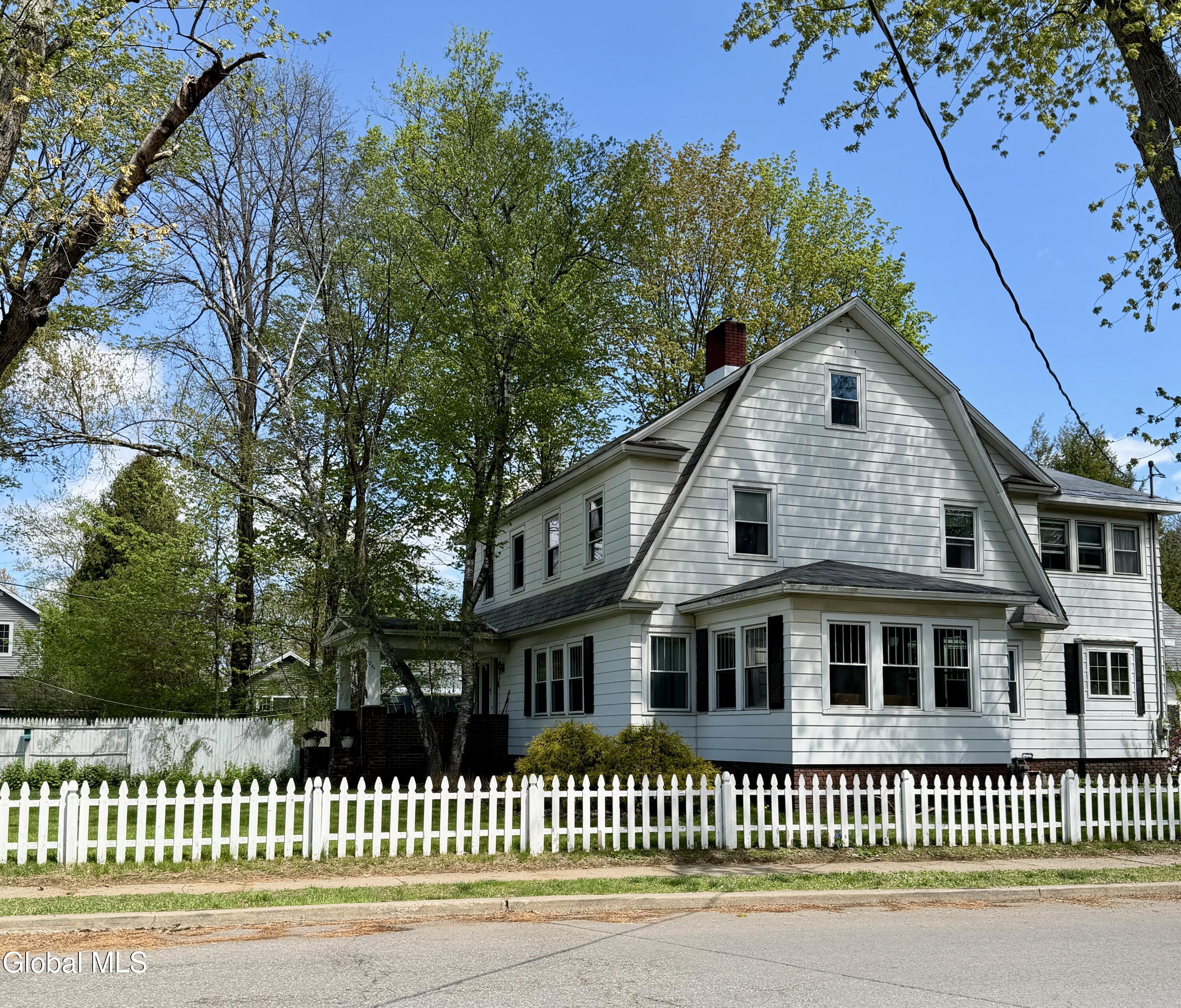 634 Glen Street Queensbury NY 12804