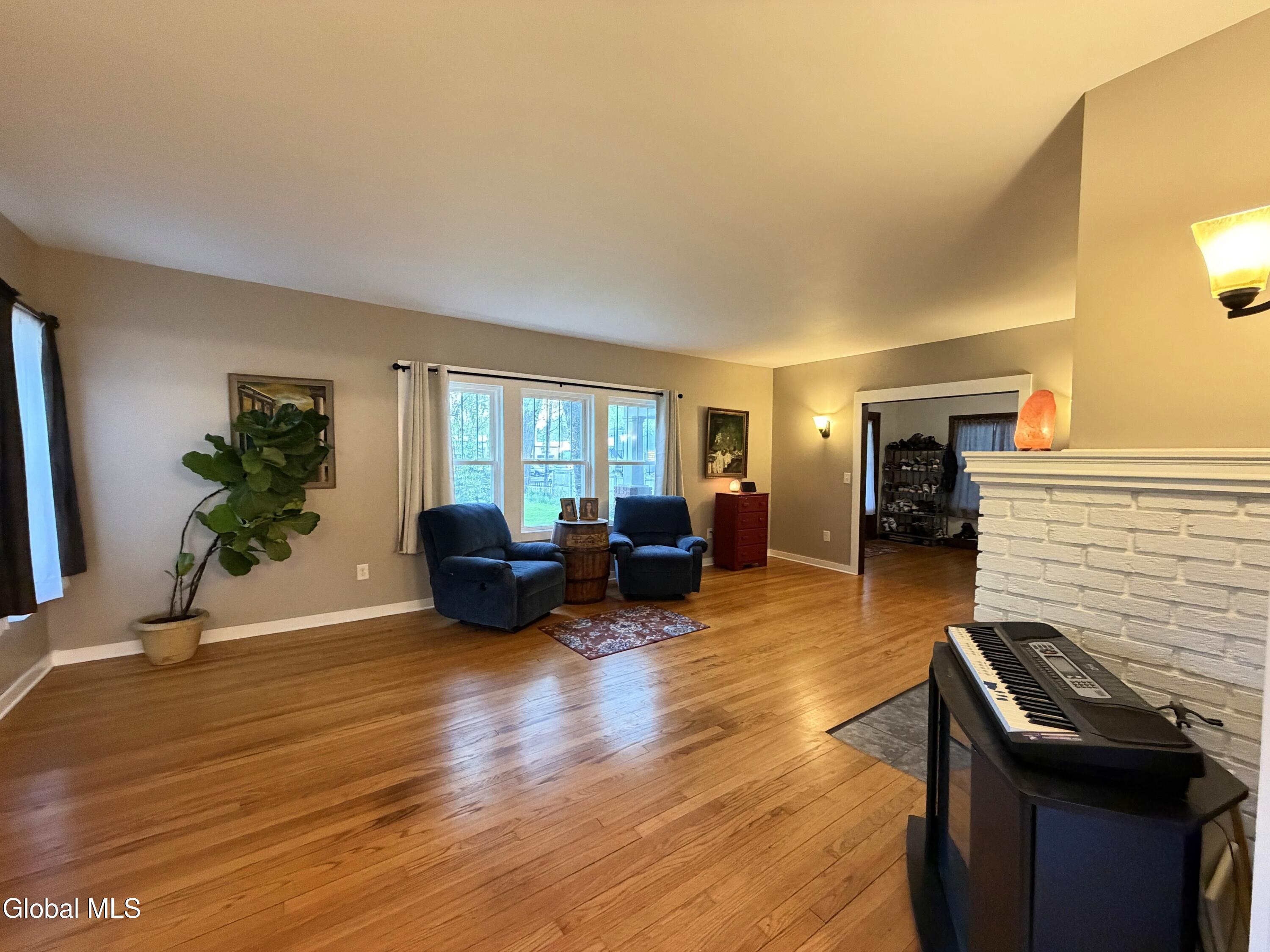 634 Glen Street Queensbury NY 12804