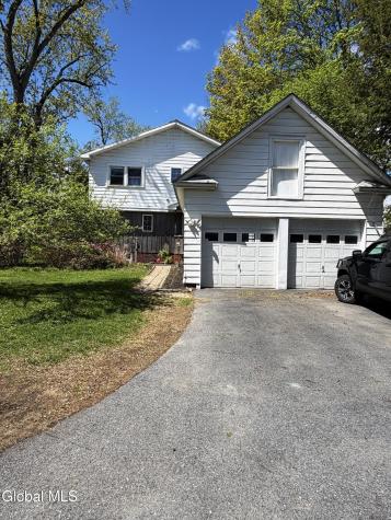634 Glen Street Queensbury NY 12804