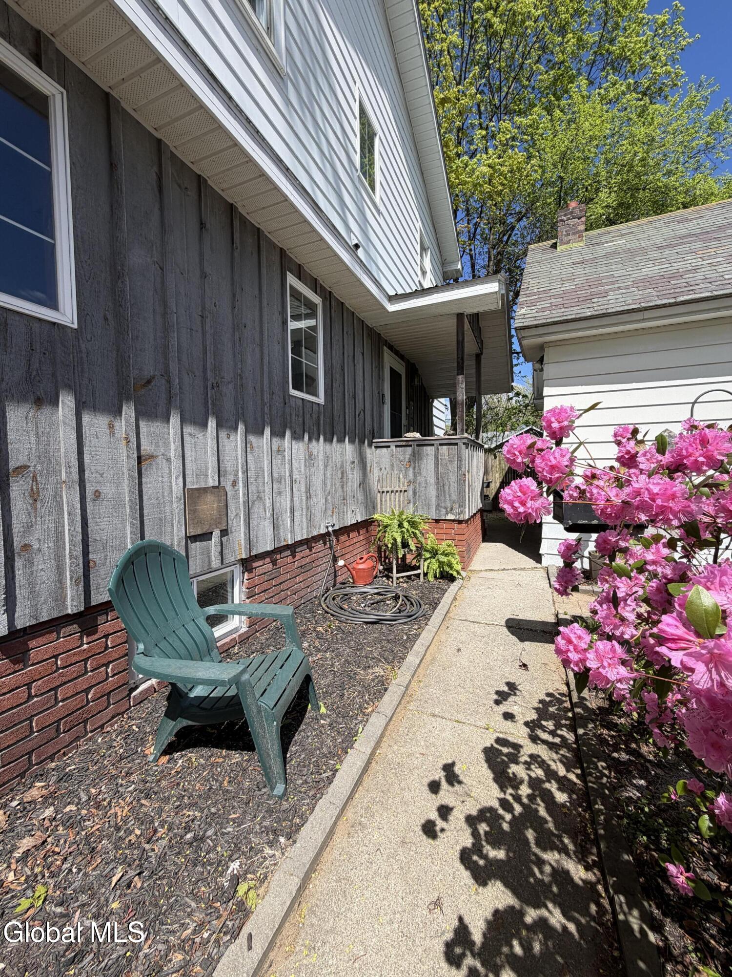 634 Glen Street Queensbury NY 12804