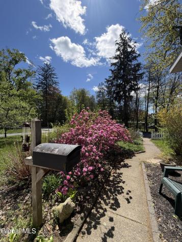 634 Glen Street Queensbury NY 12804