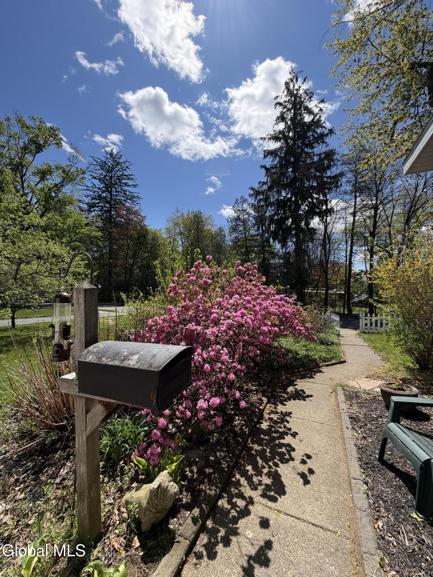 634 Glen Street Queensbury NY 12804