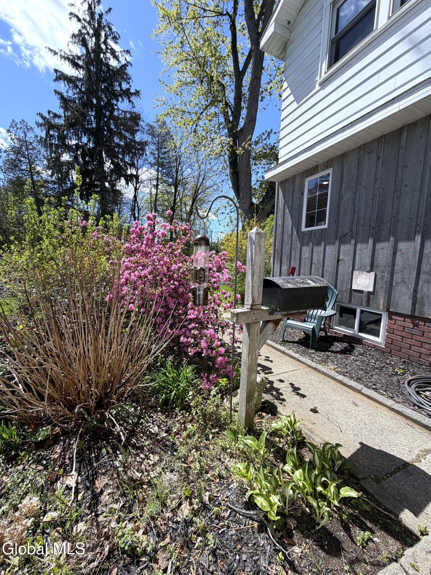 634 Glen Street Queensbury NY 12804