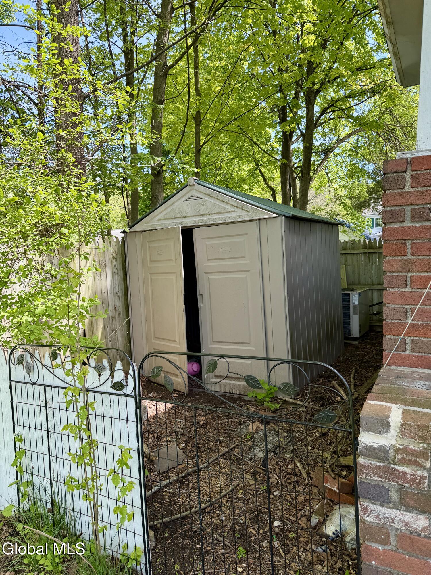 634 Glen Street Queensbury NY 12804