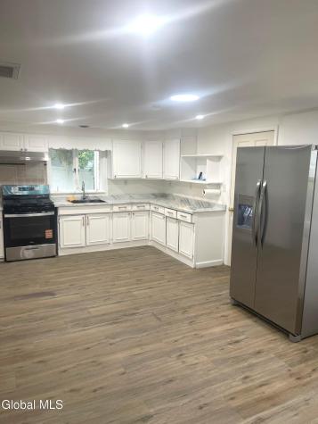 9 Rhode Island Avenue Rensselaer NY 12144