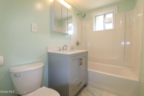 9 Rhode Island Avenue Rensselaer NY 12144