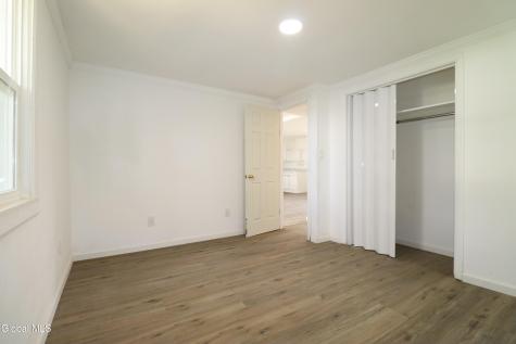 9 Rhode Island Avenue Rensselaer NY 12144