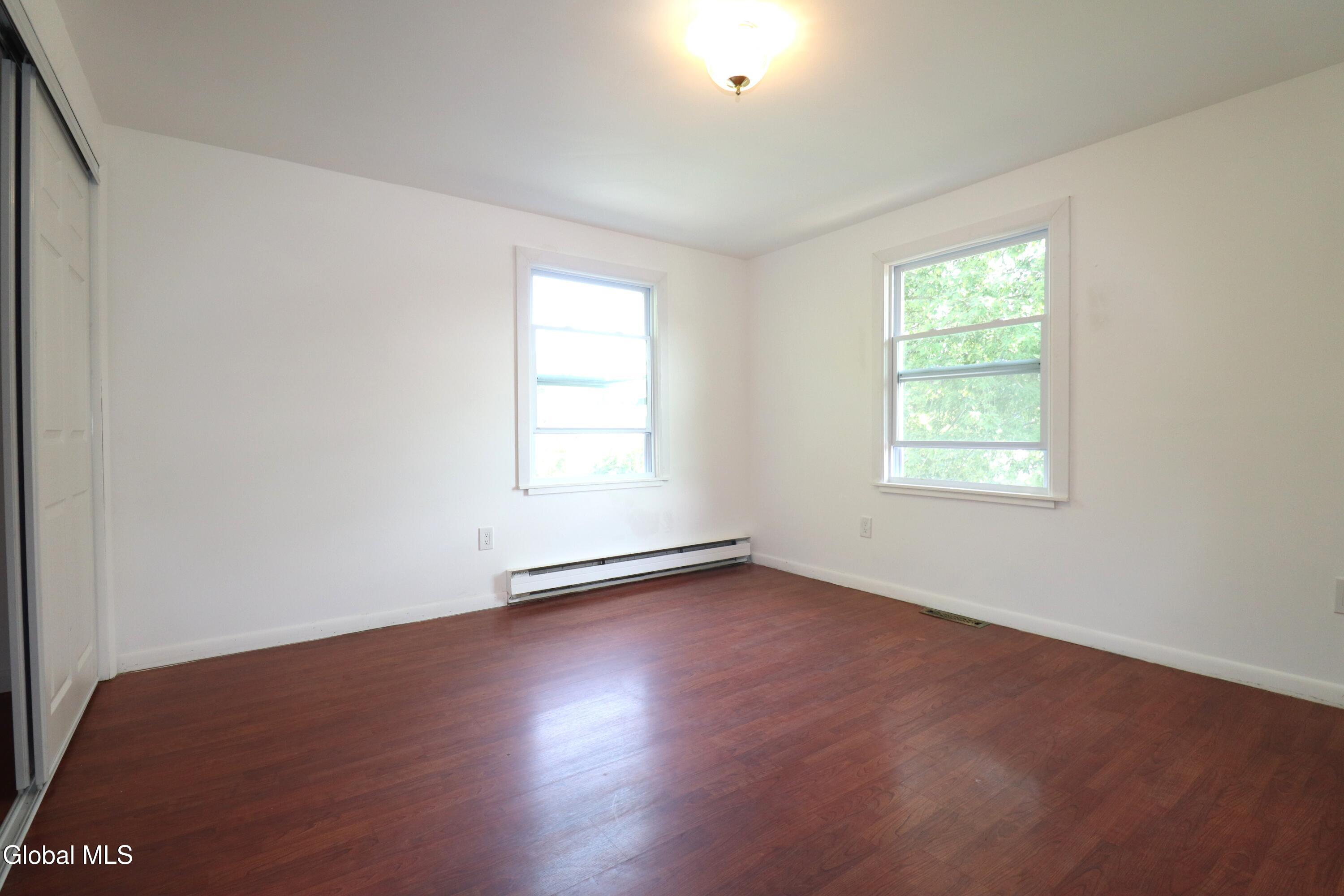 9 Rhode Island Avenue Rensselaer NY 12144
