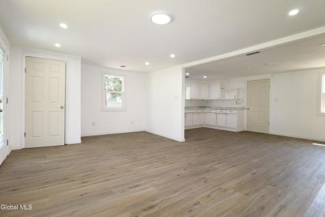 9 Rhode Island Avenue Rensselaer NY 12144