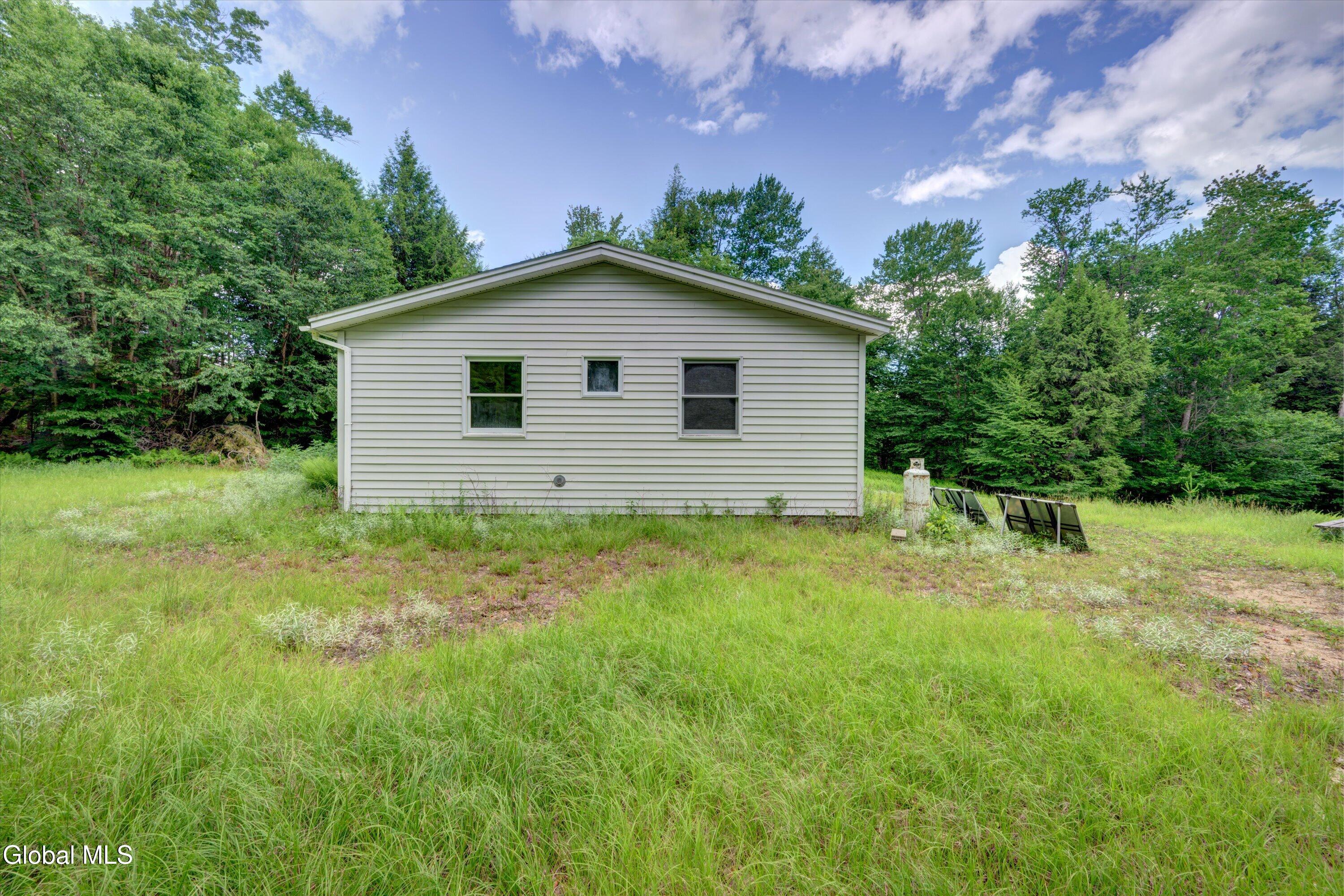 L13 Newkirks Lake Road Caroga NY 12032