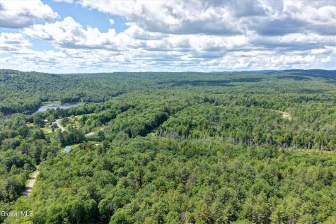 L13 Newkirks Lake Road Caroga NY 12032