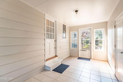 3 Fordham Court Albany NY 12209