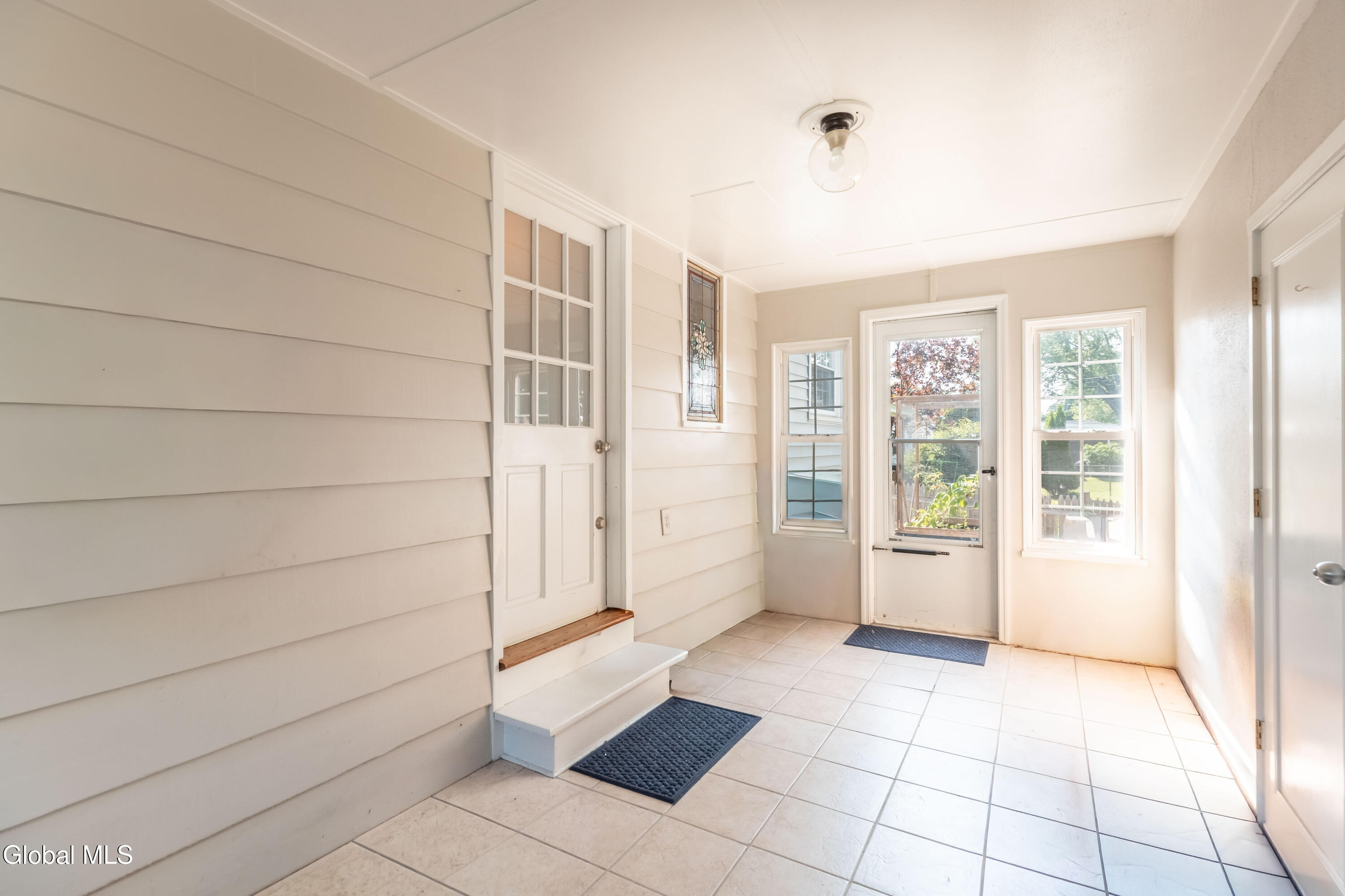 3 Fordham Court Albany NY 12209