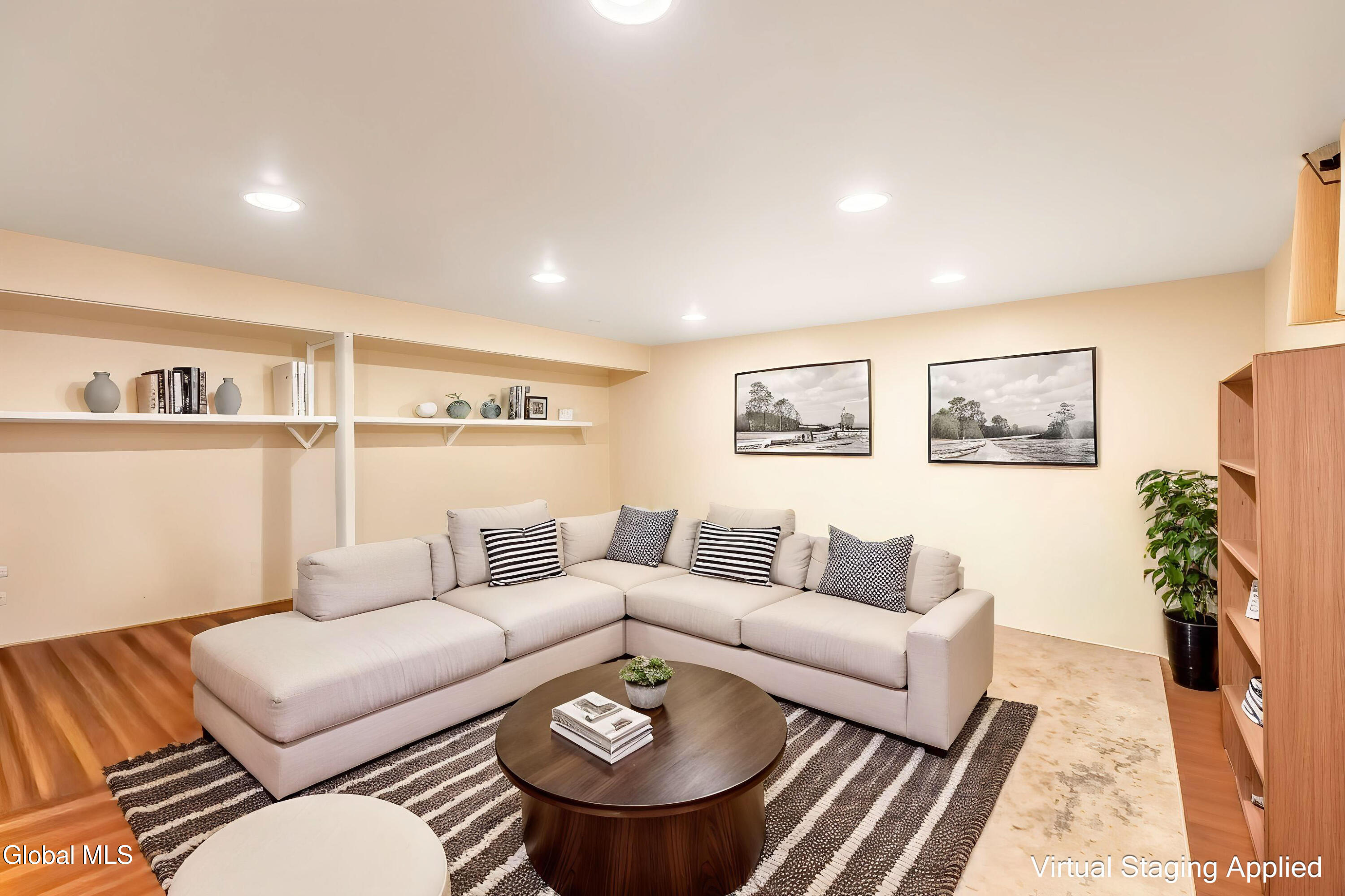 3 Fordham Court Albany NY 12209