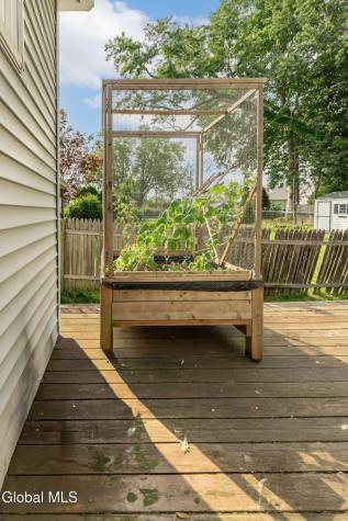 3 Fordham Court Albany NY 12209