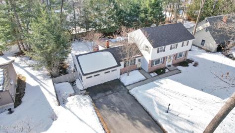 15 Cedarwood Drive Queensbury NY 12804