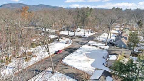 15 Cedarwood Drive Queensbury NY 12804