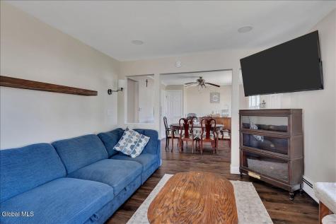 134 Polsin Drive Rotterdam NY 12303