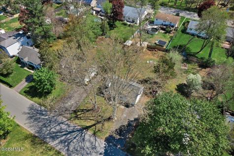 134 Polsin Drive Rotterdam NY 12303