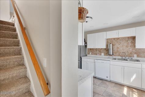 134 Polsin Drive Rotterdam NY 12303