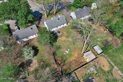 134 Polsin Drive Rotterdam NY 12303