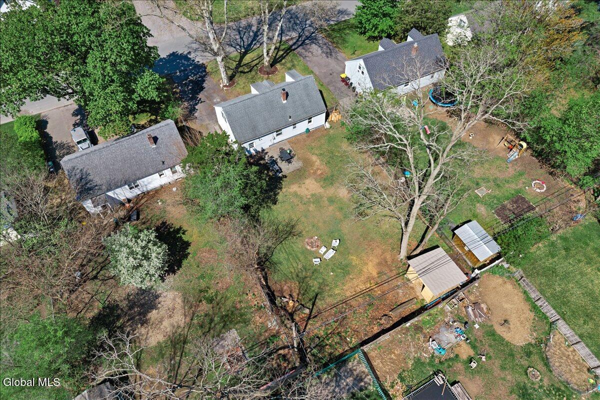 134 Polsin Drive Rotterdam NY 12303