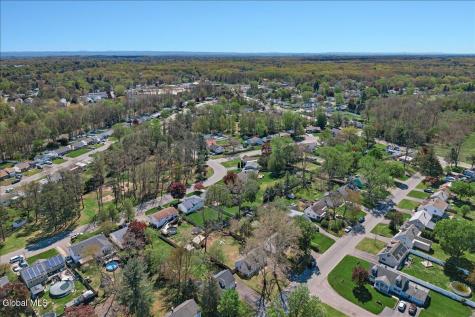 134 Polsin Drive Rotterdam NY 12303