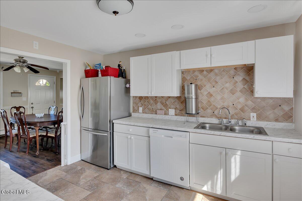 134 Polsin Drive Rotterdam NY 12303