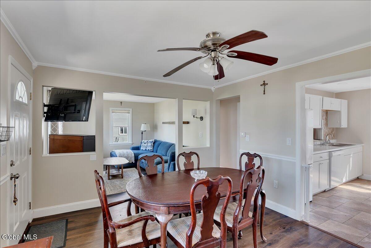 134 Polsin Drive Rotterdam NY 12303