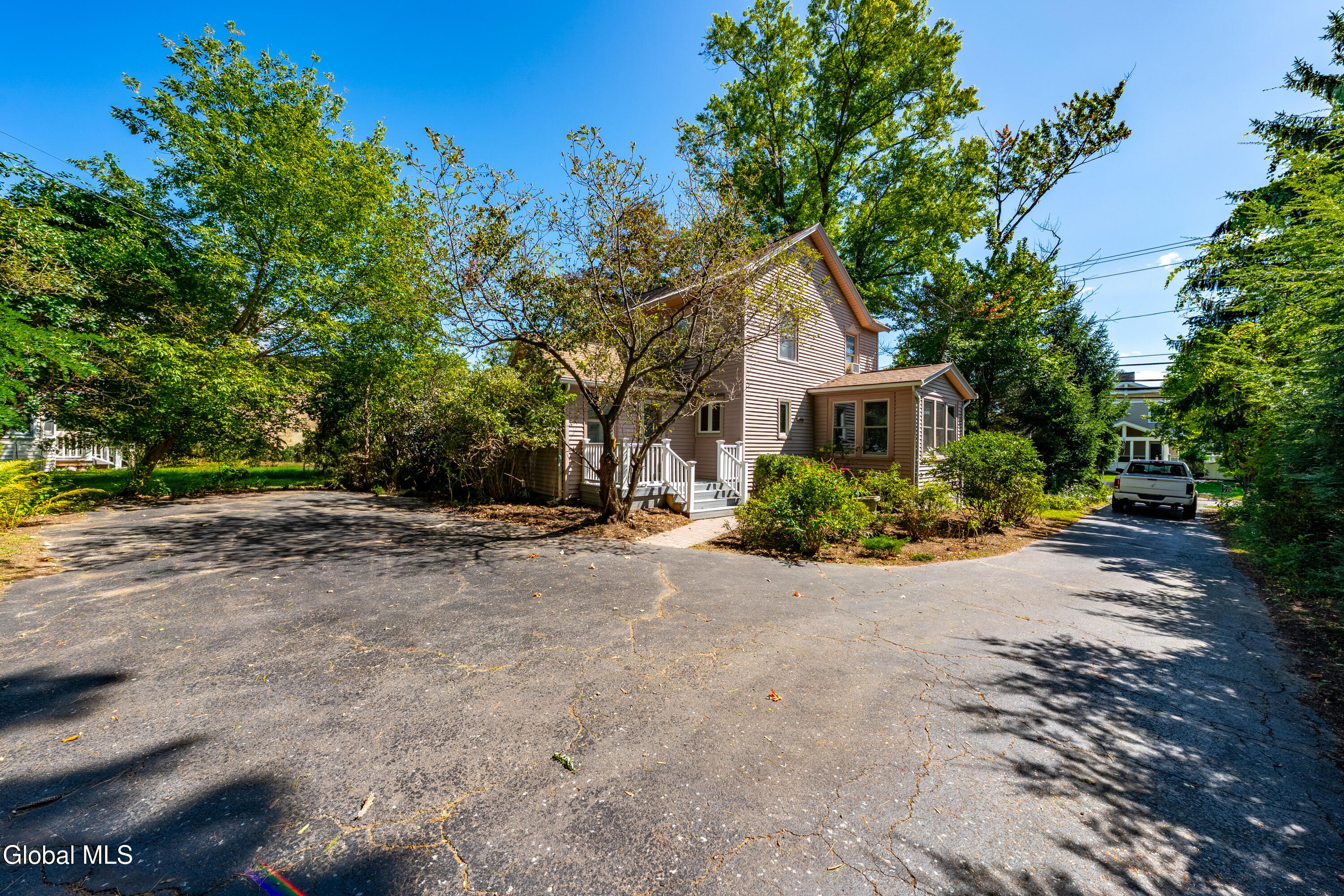 459 Delaware Delmar NY 12054