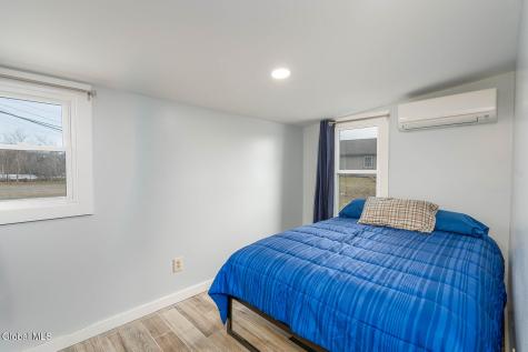 15 Pond Way Cambridge NY 12816