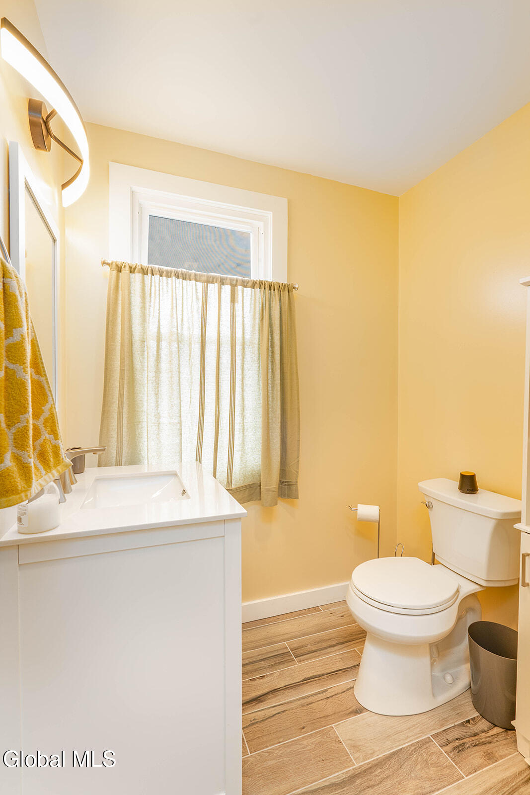 15 Pond Way Cambridge NY 12816