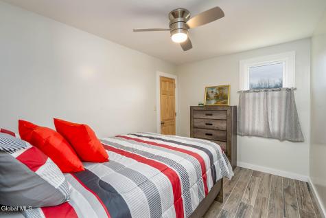 15 Pond Way Cambridge NY 12816