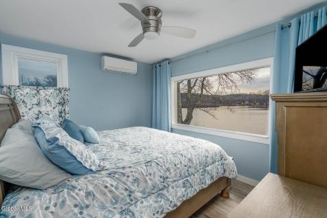 15 Pond Way Cambridge NY 12816