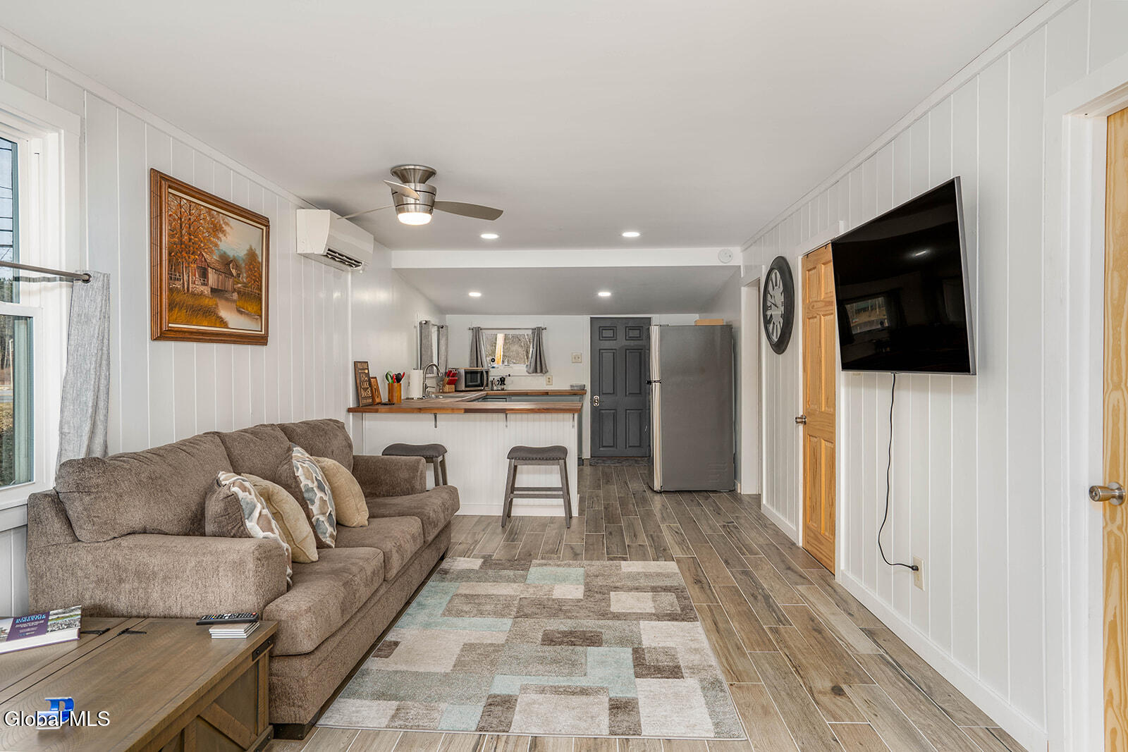 15 Pond Way Cambridge NY 12816