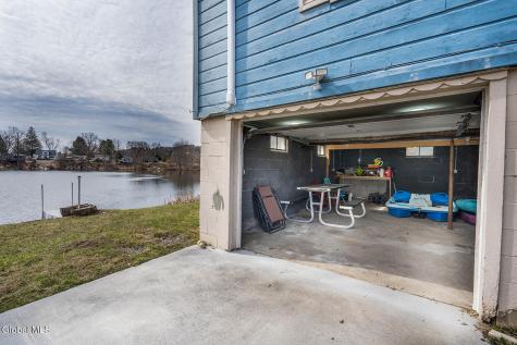 15 Pond Way Cambridge NY 12816